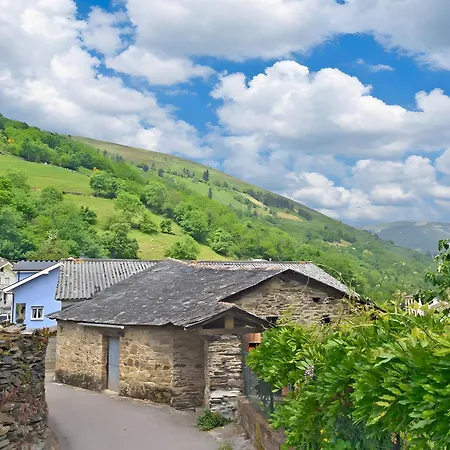 Puente Del Narcea 2 Daire *